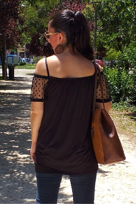Μαύρη Μπλούζα Chiccy Με Ανοιχτούς Ώμους